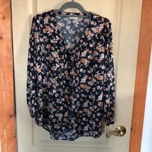 Lauren Conrad long sleeved top